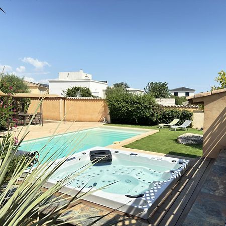 2 Hebergements - 10 Couchages - Parking, Piscine, Jacuzzi - Convivialite 로크부른수르알젠스 외부 사진