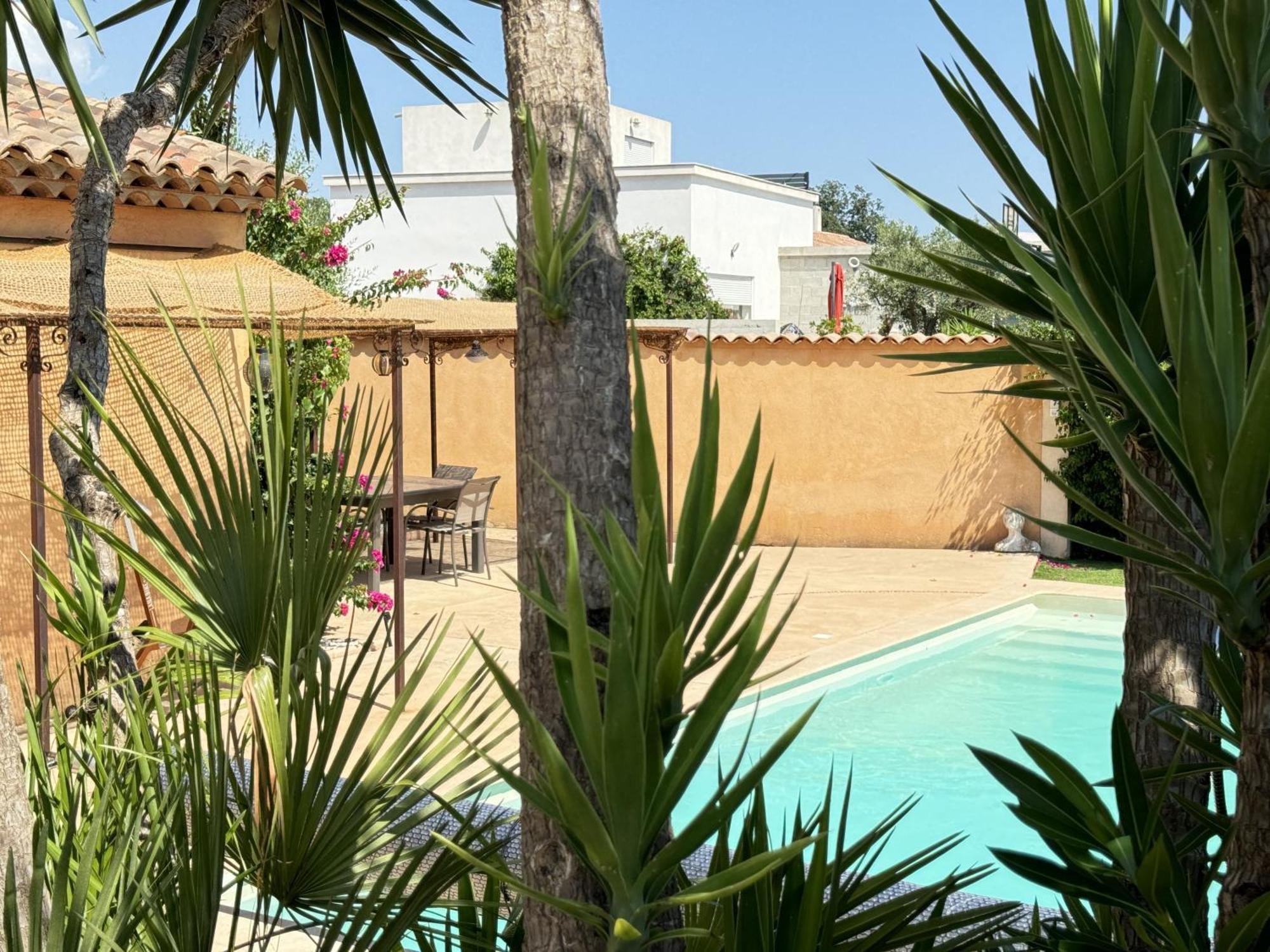 2 Hebergements - 10 Couchages - Parking, Piscine, Jacuzzi - Convivialite 로크부른수르알젠스 외부 사진